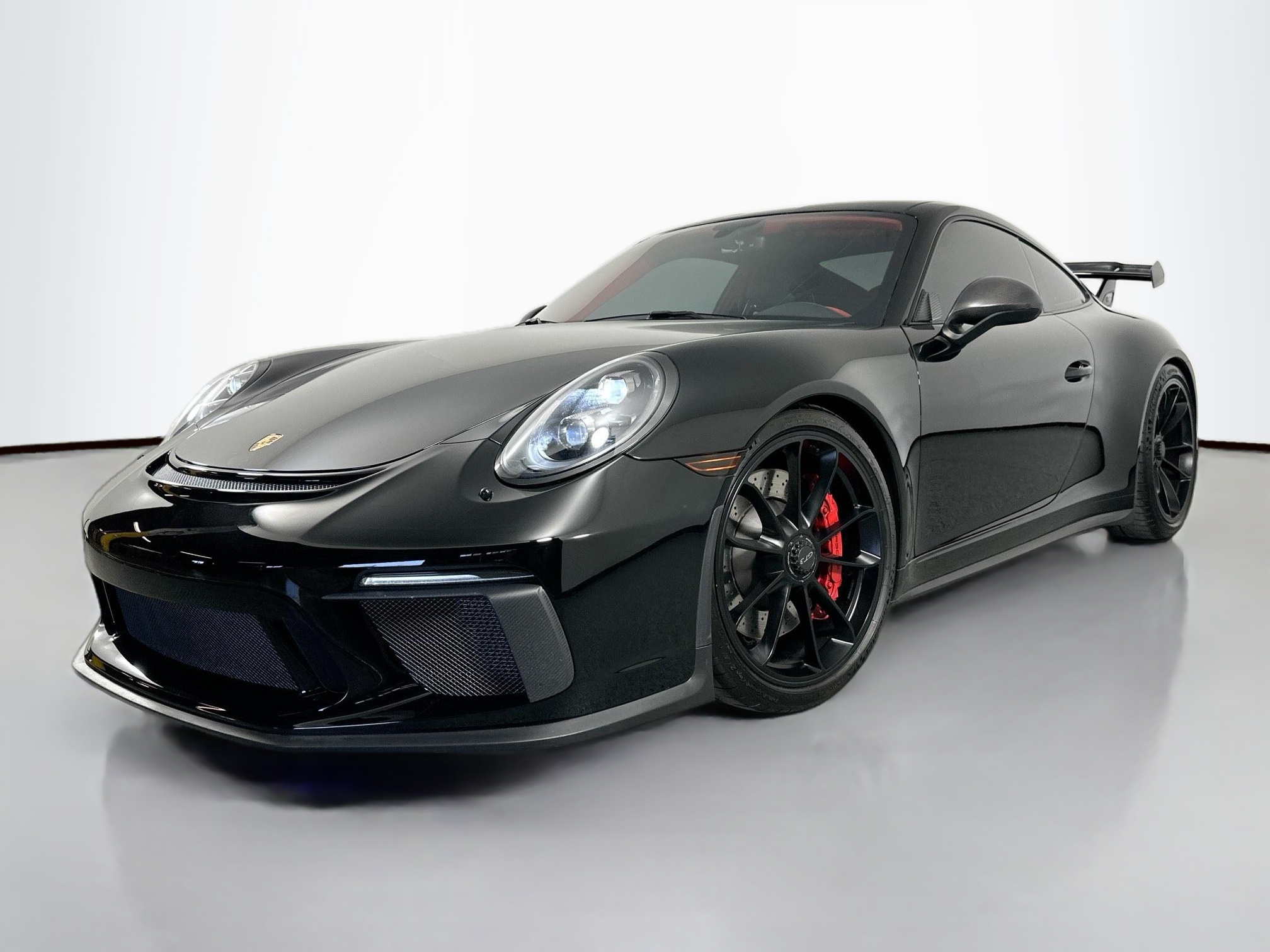 Porsche 911 GT3 カーボンブラック 38*20*16 WP0AC2A98KS1492831_l.jpg