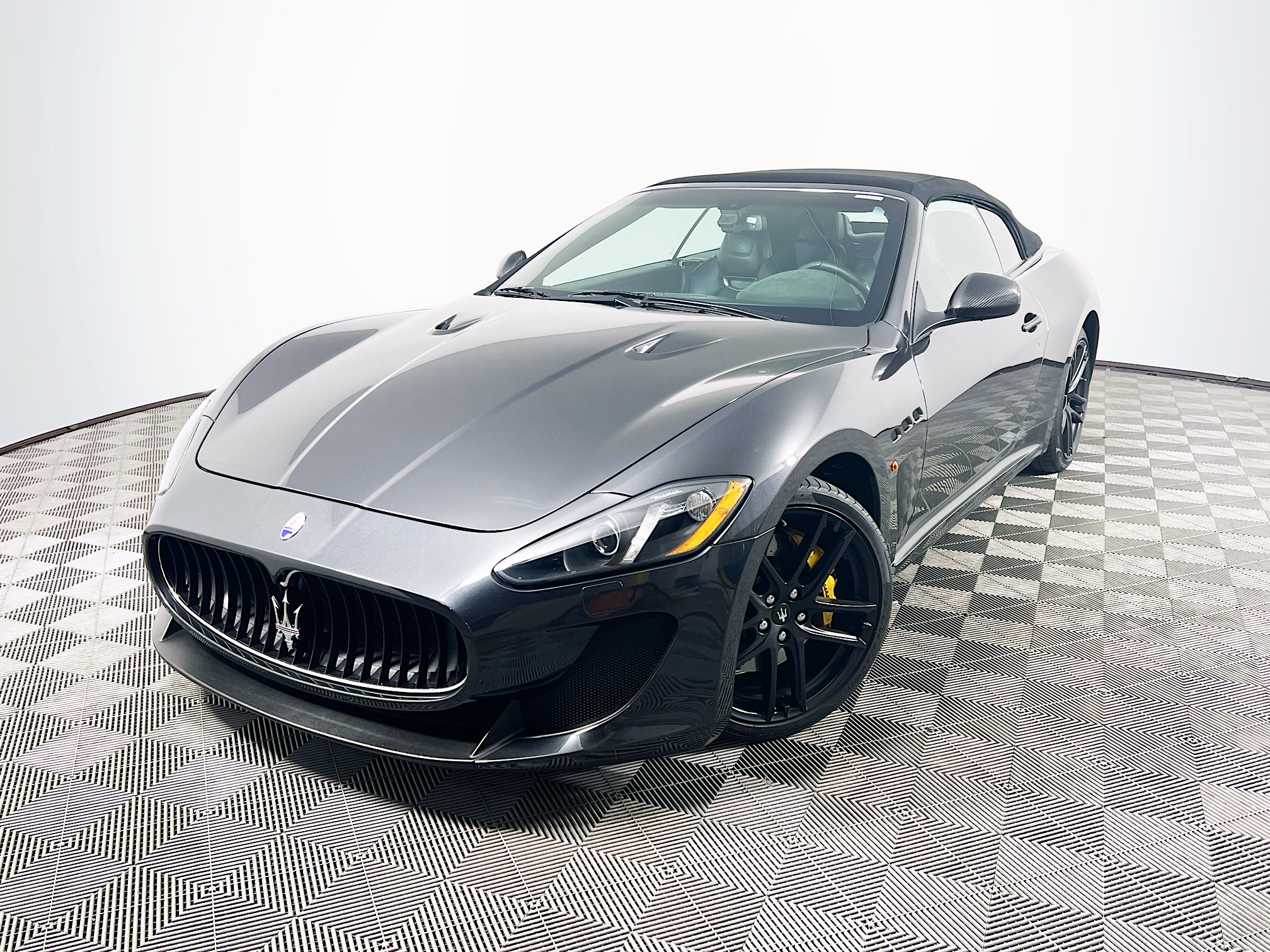 How To Open Gas Tank On Maserati Granturismo: Easy Step-by-Step Guide