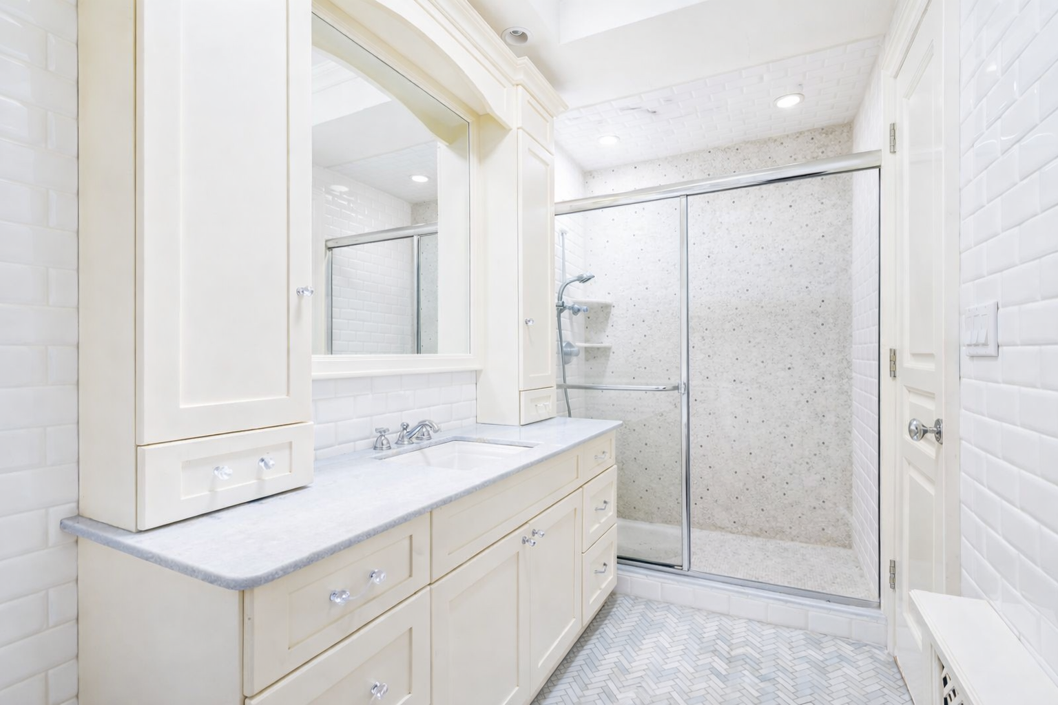 850 East 23rd Street private house Midwood Brooklyn NY 11210