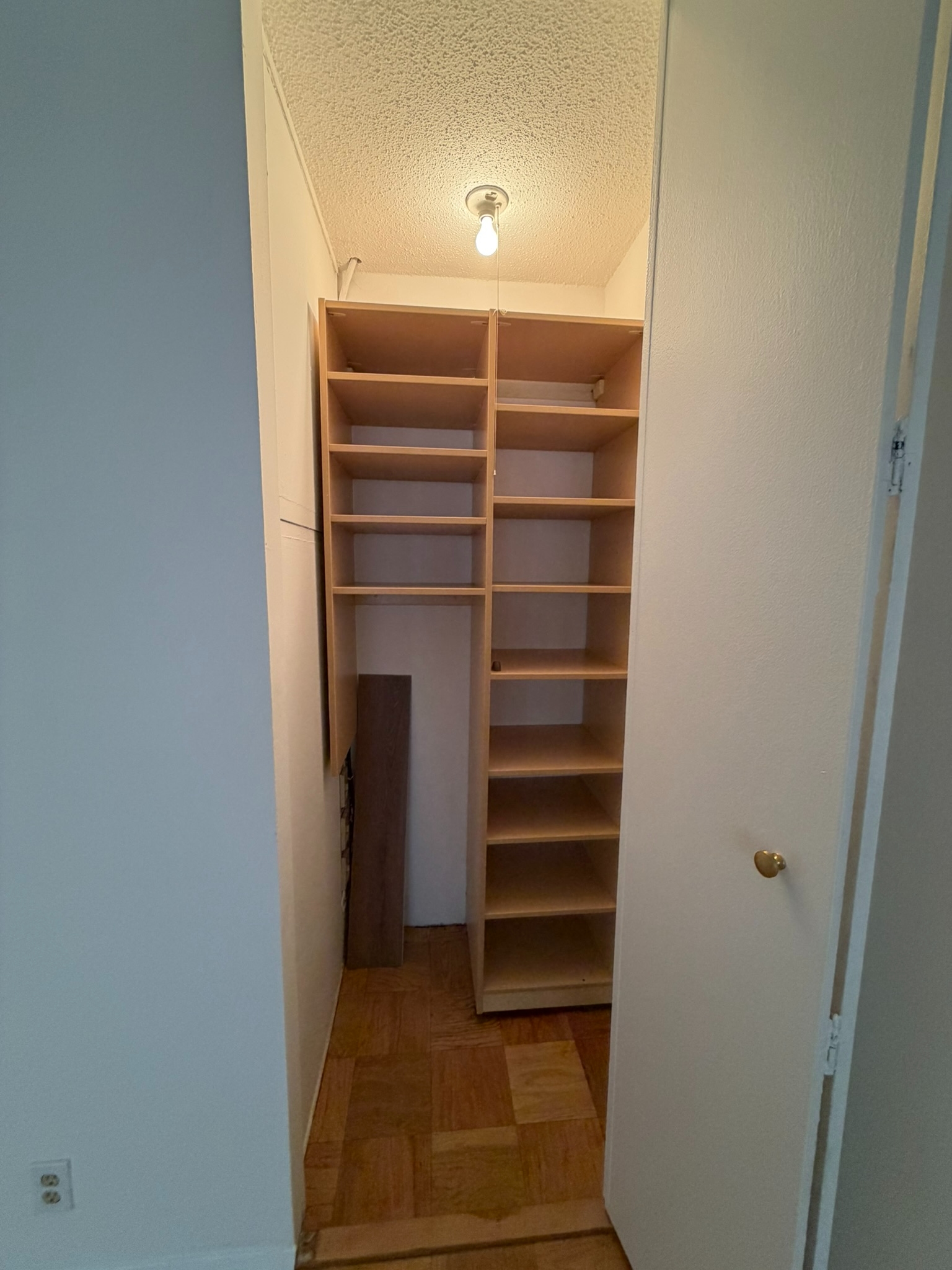 400 East 54th Street 6B Sutton Place New York NY 10022