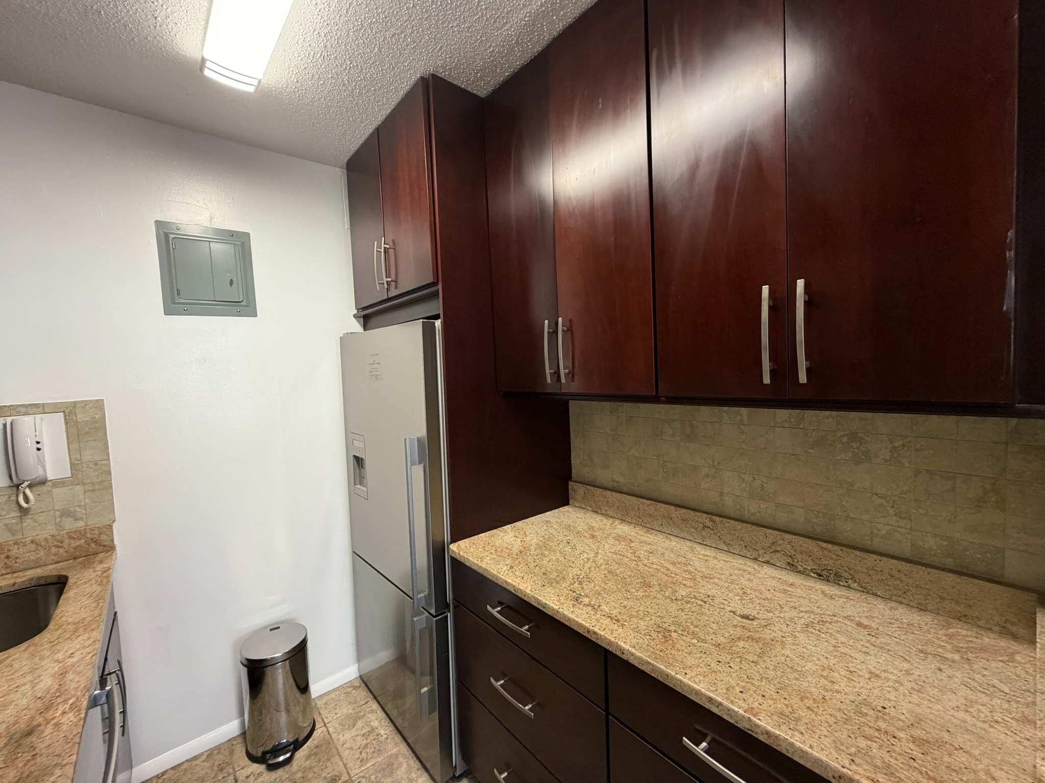 400 East 54th Street 6B Sutton Place New York NY 10022