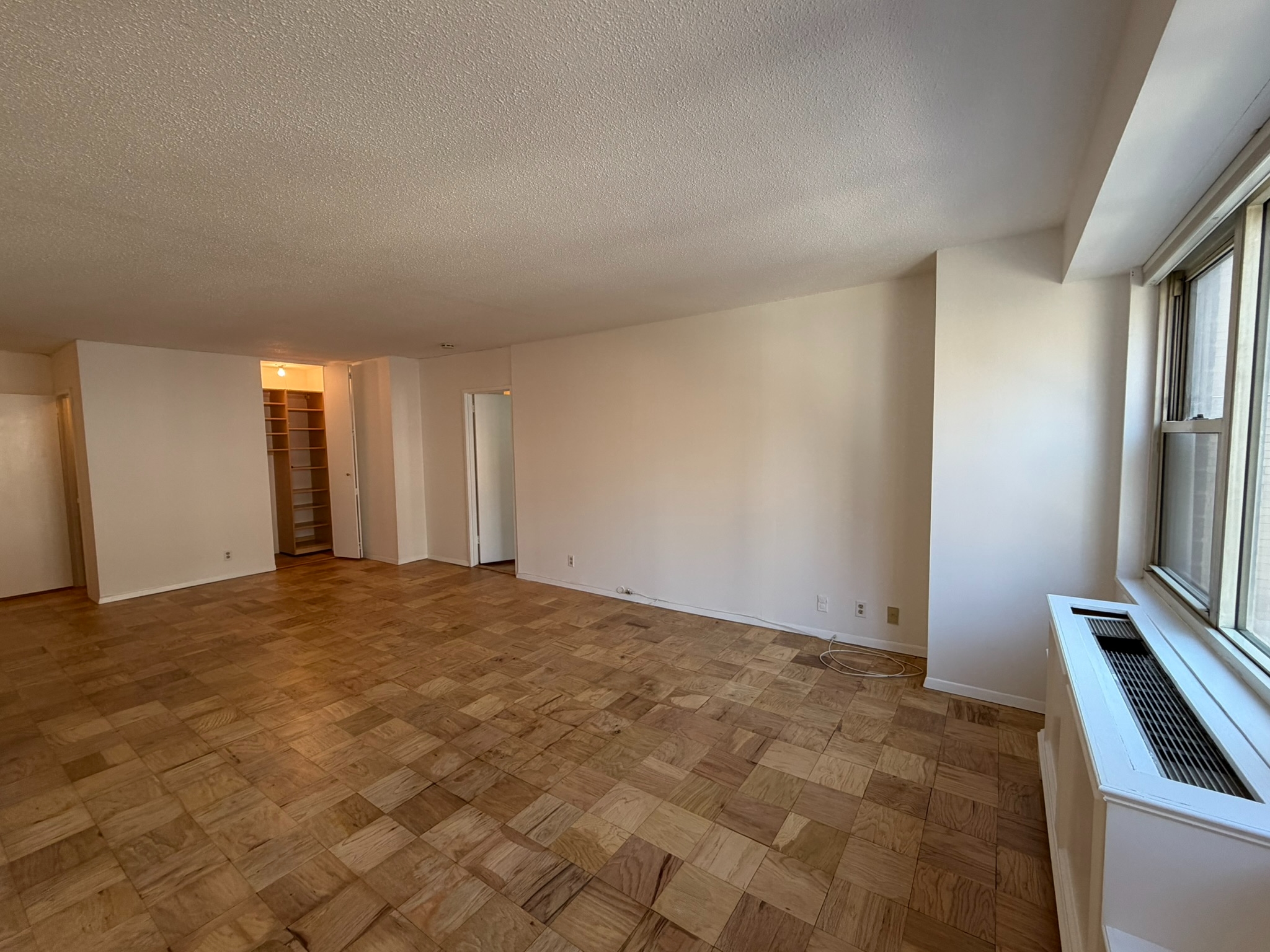 400 East 54th Street 6B Sutton Place New York NY 10022
