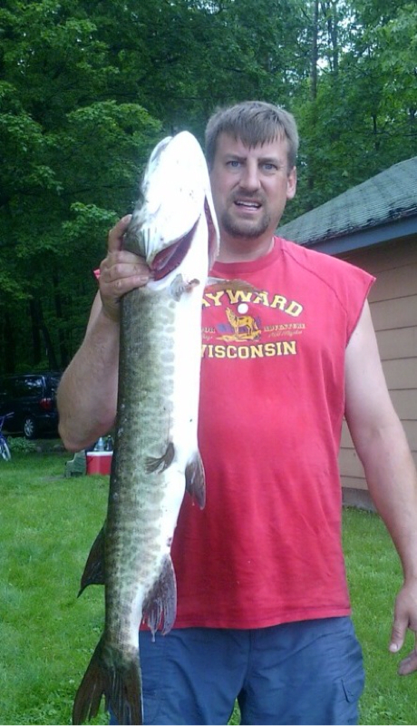 A photo of Aaron Miles's catch