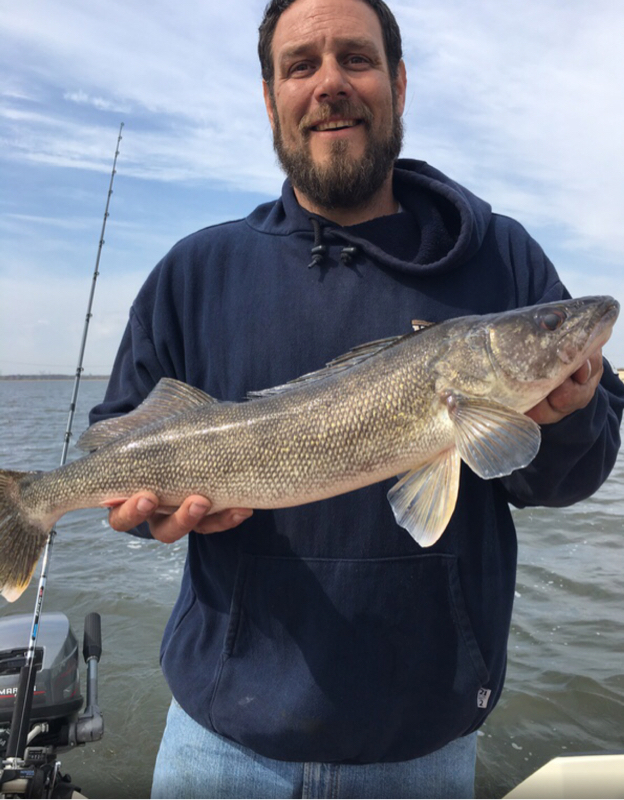 Heidecke Lake IL Fishing Reports, Map & Hot Spots