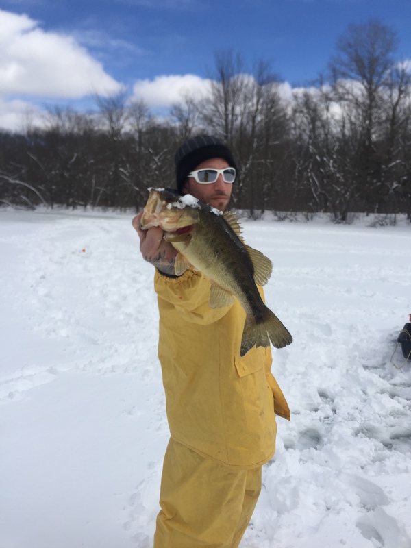 A photo of Arthur Huttemeyer Sr.'s catch