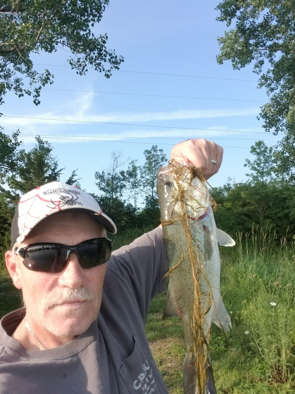 A photo of Dale Lilly's catch