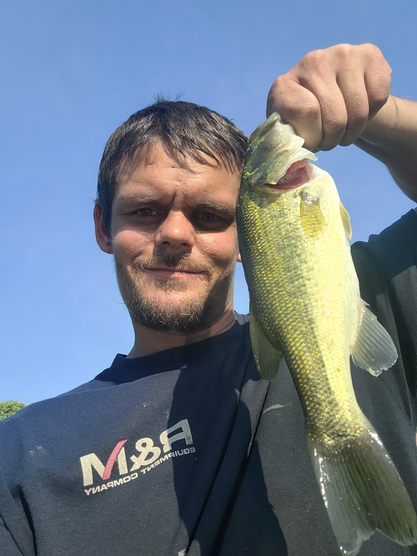 Frog Fishing For Bass Lake Ontelaunee Pennsylvania 