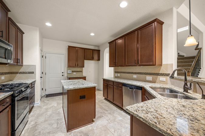 30615 Horseshoe Path