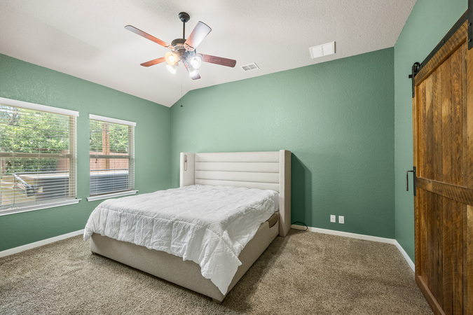 30615 Horseshoe Path