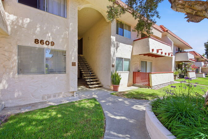 8609 Lake Murray Blvd