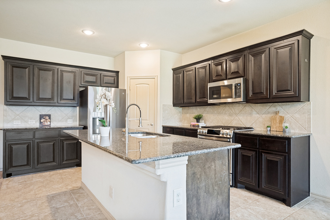 2925 Cedar Ridge Lane