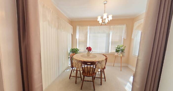 214 Govenors View Rd — Dining Room