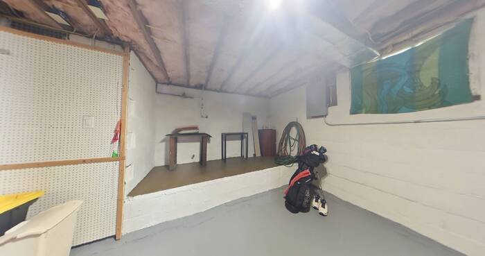 214 Govenors View Rd — Basement