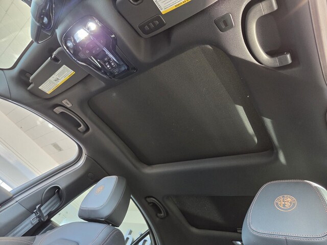 2025 Alfa Romeo Giulia Intensa - Rosso Etna exterior view 8