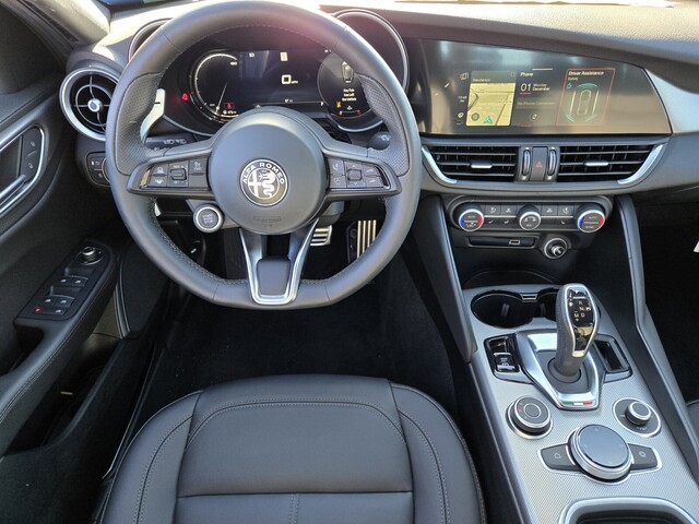 2025 Alfa Romeo Giulia - Vulcano Black Metallic exterior view 9