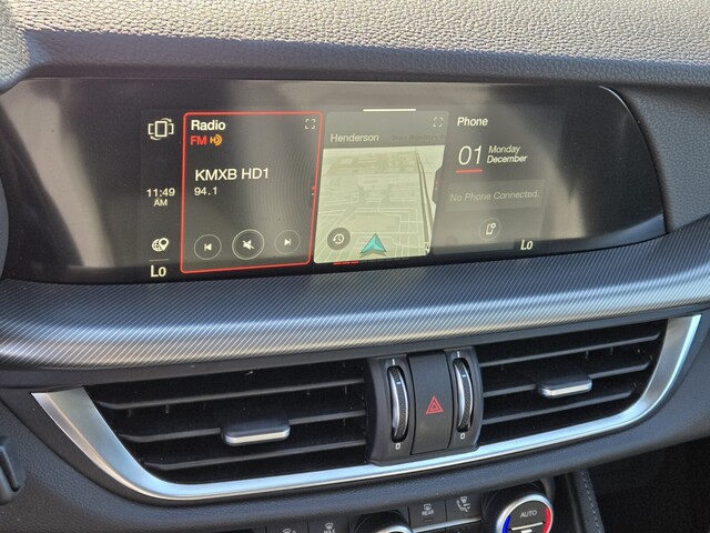 2025 Alfa Romeo Stelvio - Milano White exterior view 13