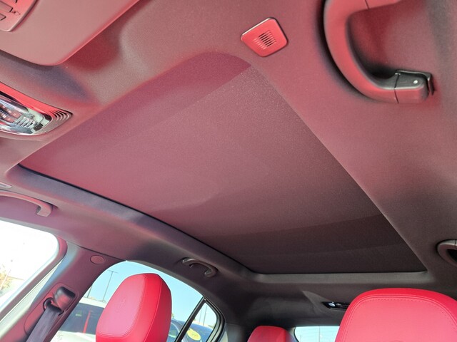 2025 Alfa Romeo Stelvio - Vesuvio Gray Metallic exterior view 8