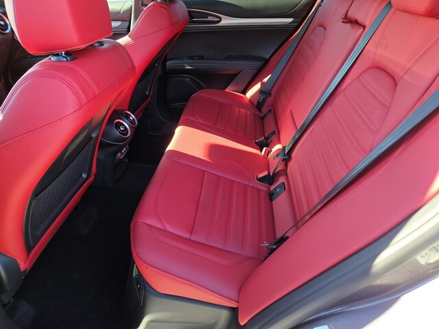 2025 Alfa Romeo Stelvio - Vesuvio Gray Metallic exterior view 9