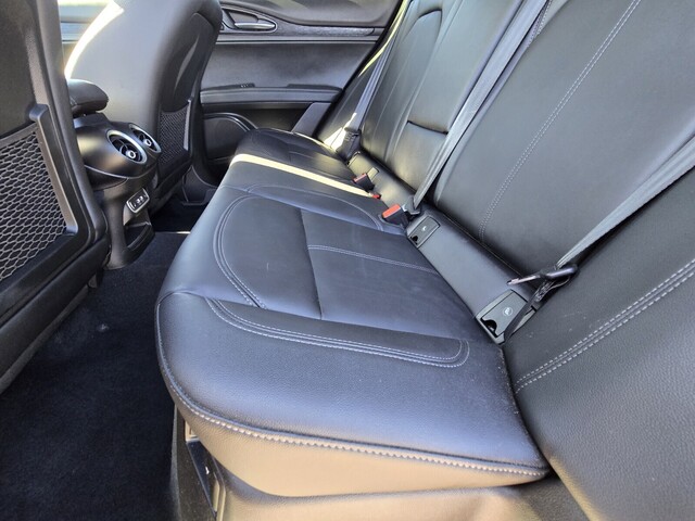 2024 Alfa Romeo Stelvio Sprint - Alfa Rosso exterior view 12