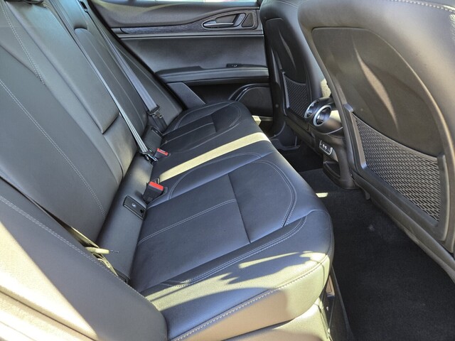 2024 Alfa Romeo Stelvio Sprint - Alfa Rosso exterior view 15