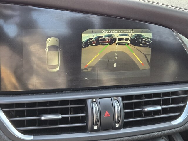 2019 Alfa Romeo Giulia Quadrifoglio - Vesuvio Gray Metallic exterior view 19