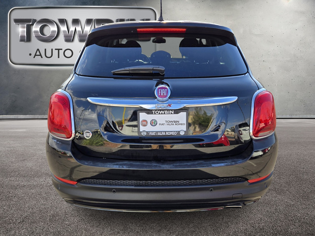 2016 Fiat 500X Lounge - Nero Cinema (Black Clear Coat) exterior view 5