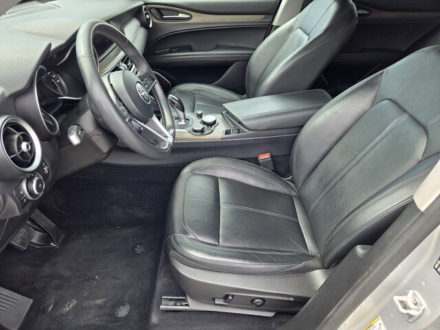 2018 Alfa Romeo Stelvio Ti - Silverstone Gray Metallic exterior view 10