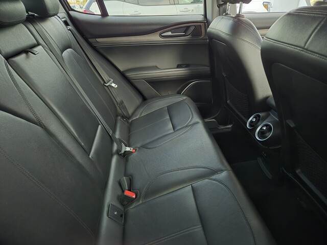 2018 Alfa Romeo Stelvio Ti - Silverstone Gray Metallic exterior view 4