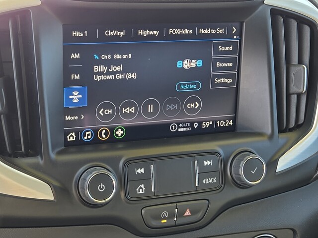 2024 GMC Terrain SLT - Summit White exterior view 18