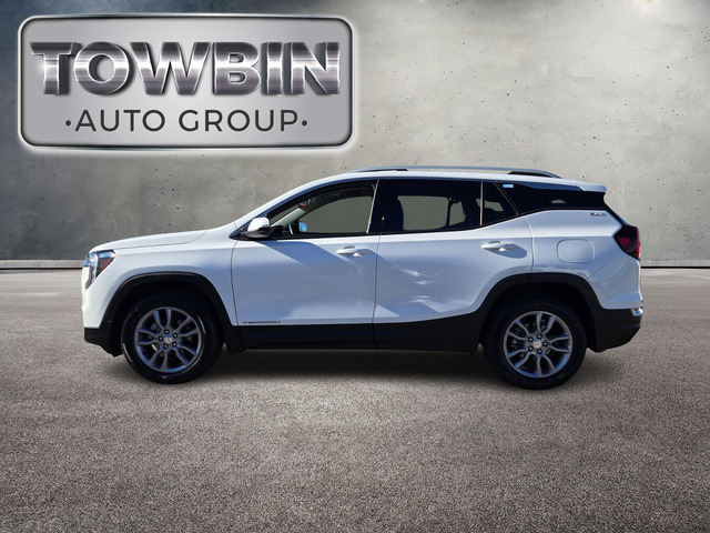 2024 GMC Terrain SLT - Summit White exterior view 7