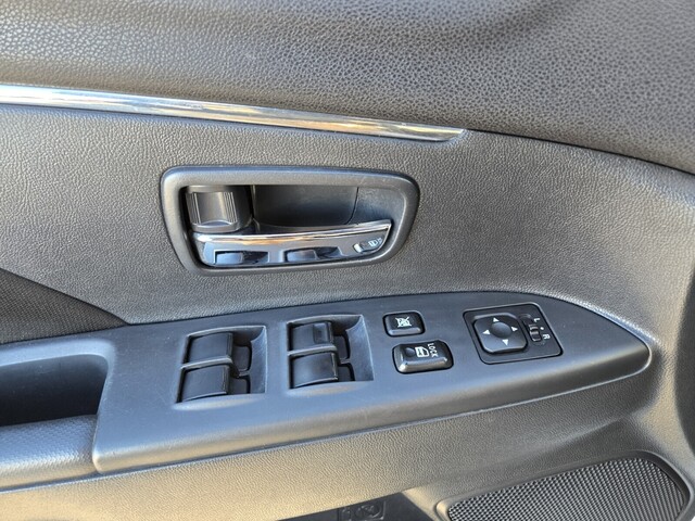 2021 Mitsubishi Outlander Sport 2.0 ES - Diamond White Pearl exterior view 16