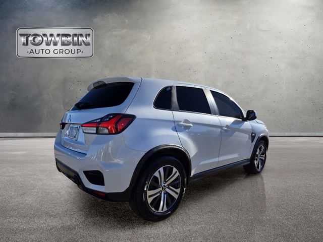 2021 Mitsubishi Outlander Sport 2.0 ES - Diamond White Pearl exterior view 4
