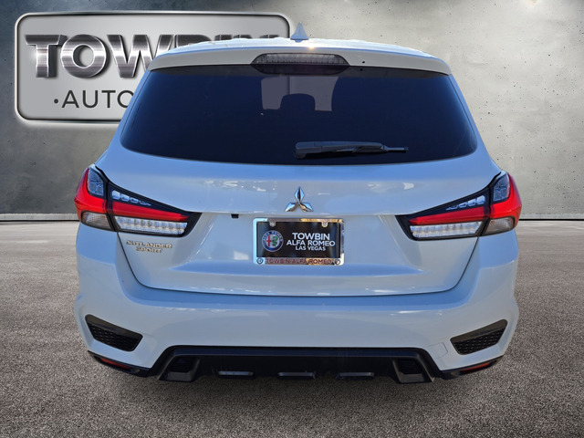 2021 Mitsubishi Outlander Sport 2.0 ES - Diamond White Pearl exterior view 5