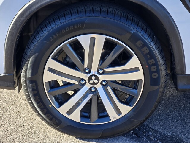 2021 Mitsubishi Outlander Sport 2.0 ES - Diamond White Pearl exterior view 9