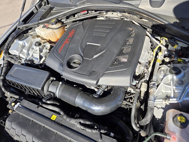 2021 Alfa Romeo Giulia Base - Silverstone Gray Metallic exterior view 16