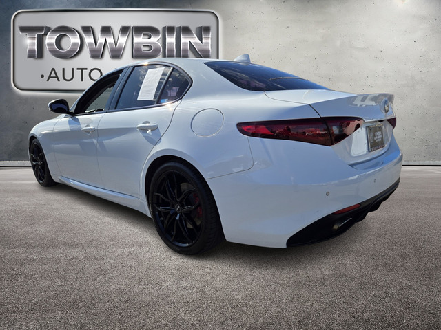 2018 Alfa Romeo Giulia Ti - Alfa White exterior view 6