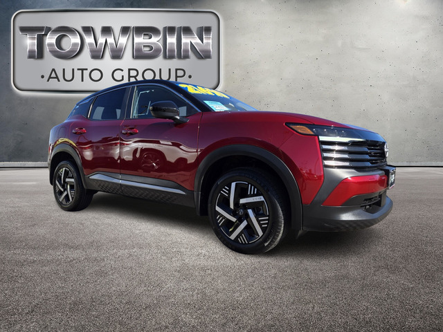 2025 Nissan Kicks SV - Super Black exterior view 2