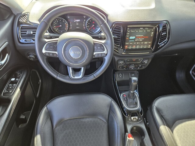 2018 Jeep Compass Altitude - Diamond Black Crystal Pearlcoat exterior view 12