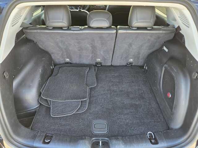 2018 Jeep Compass Altitude - Diamond Black Crystal Pearlcoat exterior view 13