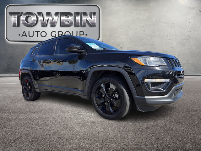 2018 Jeep Compass Altitude - Diamond Black Crystal Pearlcoat exterior view 2