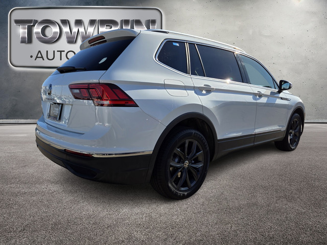 2024 Volkswagen Tiguan 2.0T SE - Pure White exterior view 4