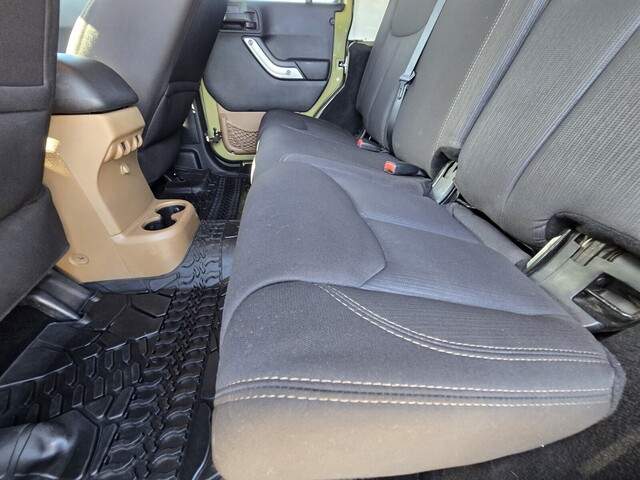 2013 Jeep Wrangler Unlimited Rubicon - Commando Green exterior view 11