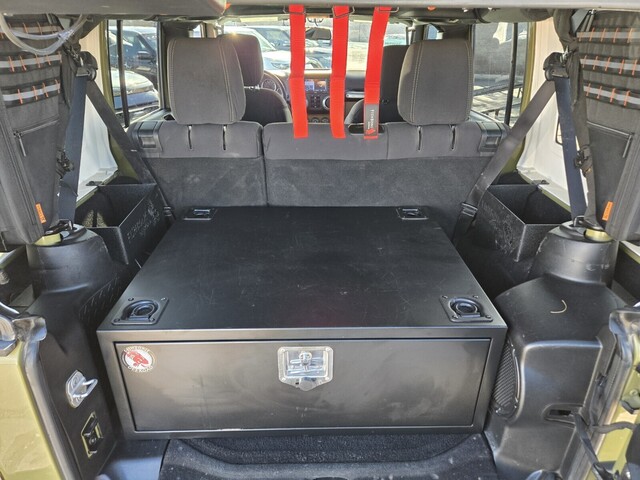 2013 Jeep Wrangler Unlimited Rubicon - Commando Green exterior view 13