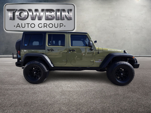 2013 Jeep Wrangler Unlimited Rubicon - Commando Green exterior view 3