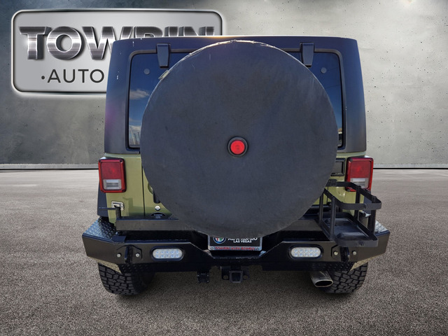 2013 Jeep Wrangler Unlimited Rubicon - Commando Green exterior view 5