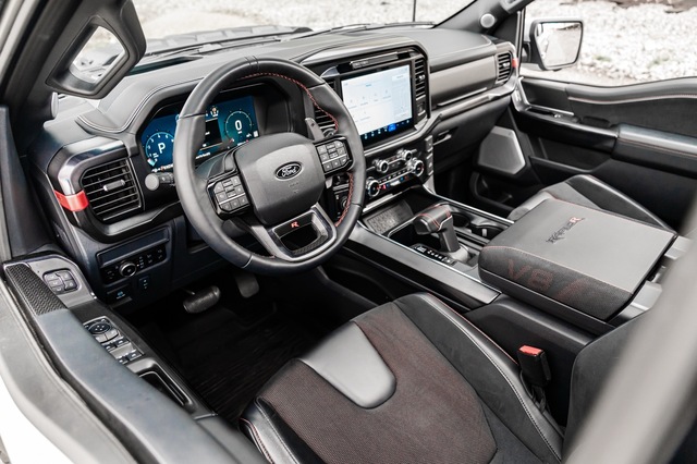 2025 Ford F-150 Raptor - White Metallic exterior view 9