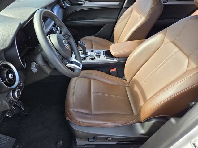 2024 Alfa Romeo Stelvio Ti - Milano White exterior view 10