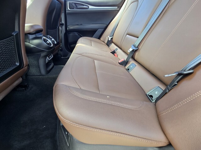 2024 Alfa Romeo Stelvio Ti - Milano White exterior view 11