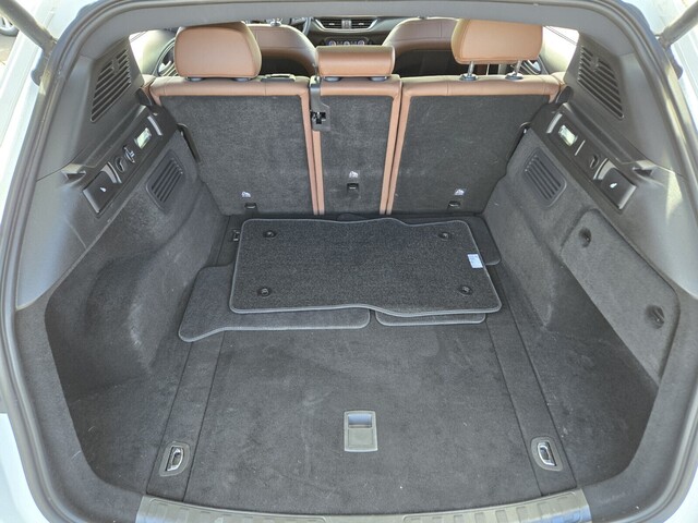 2024 Alfa Romeo Stelvio Ti - Milano White exterior view 13