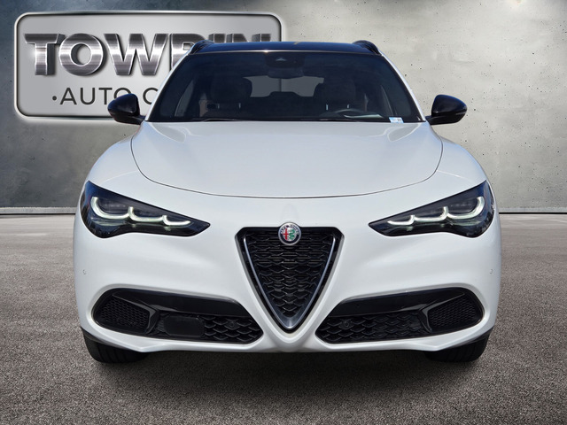 2024 Alfa Romeo Stelvio Ti - Milano White exterior view 8